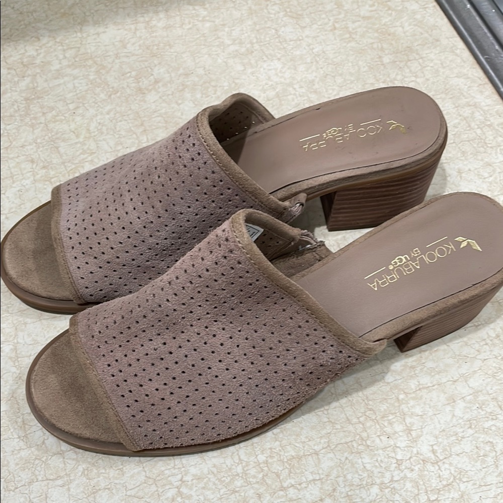 Kookaburra by Ugg suede slide sandals